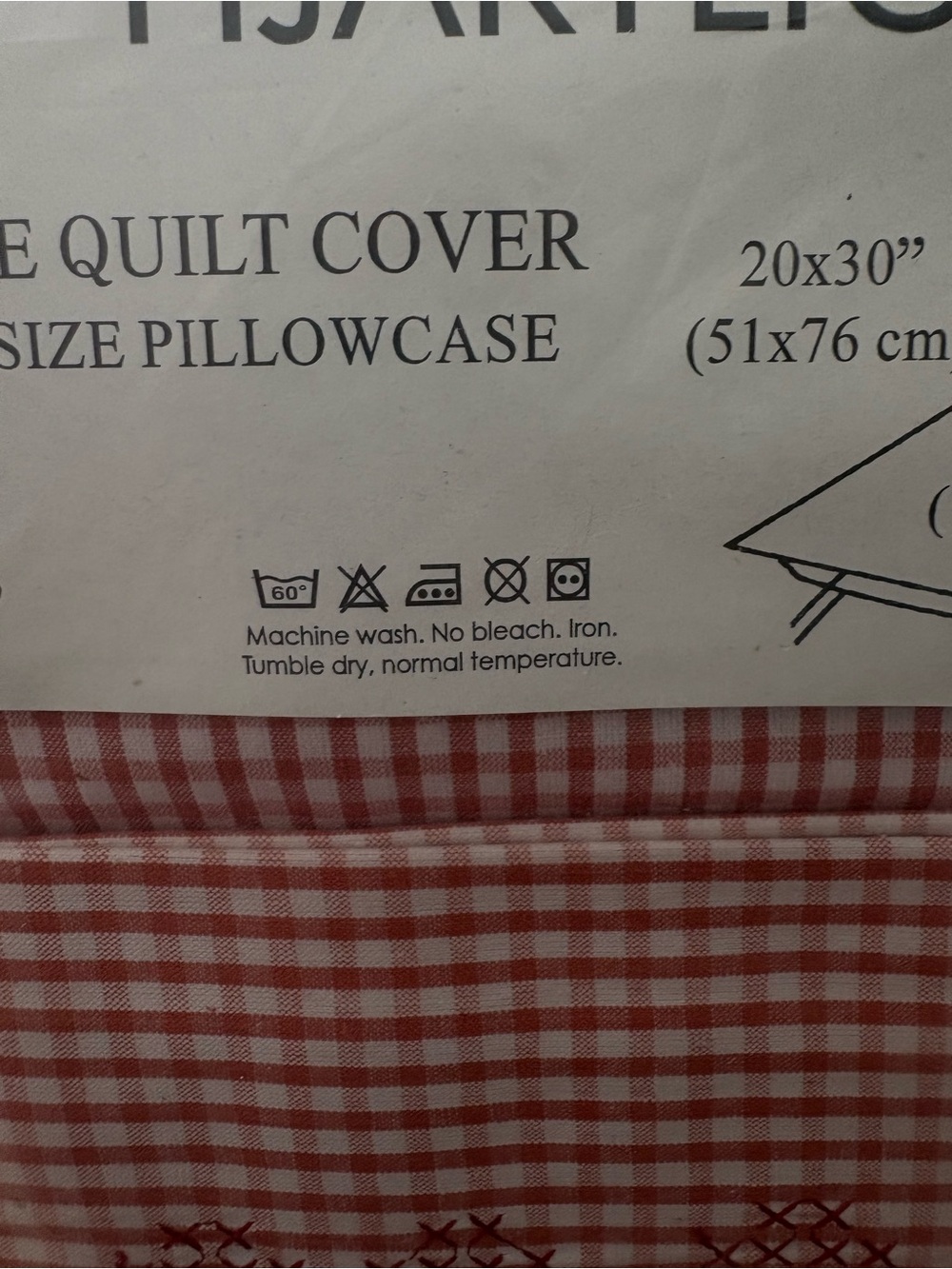 NWT IKEA Hjärtlig 1 Twin Quilt Cover 1 Pillowcase Set Red Gingham Plaid Hearts - Picture 9 of 9